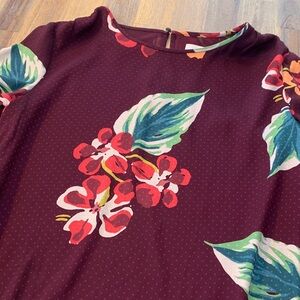 Loft floral dress. Fully lined. Size XS.